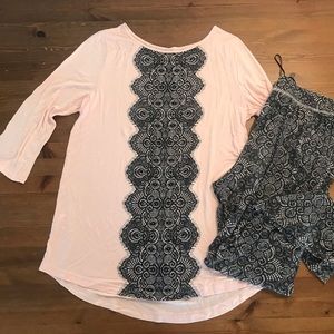 2 piece pajamas - soft comfy Size medium by APT 9